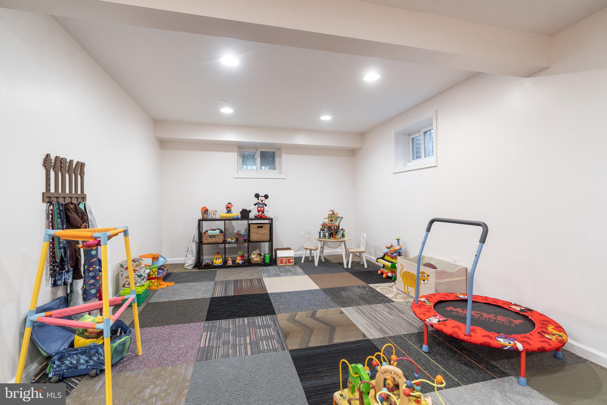 16304 Deer Lake Road Derwood, MD 20855 - Photo 24 of 31 Gallery Image 24
