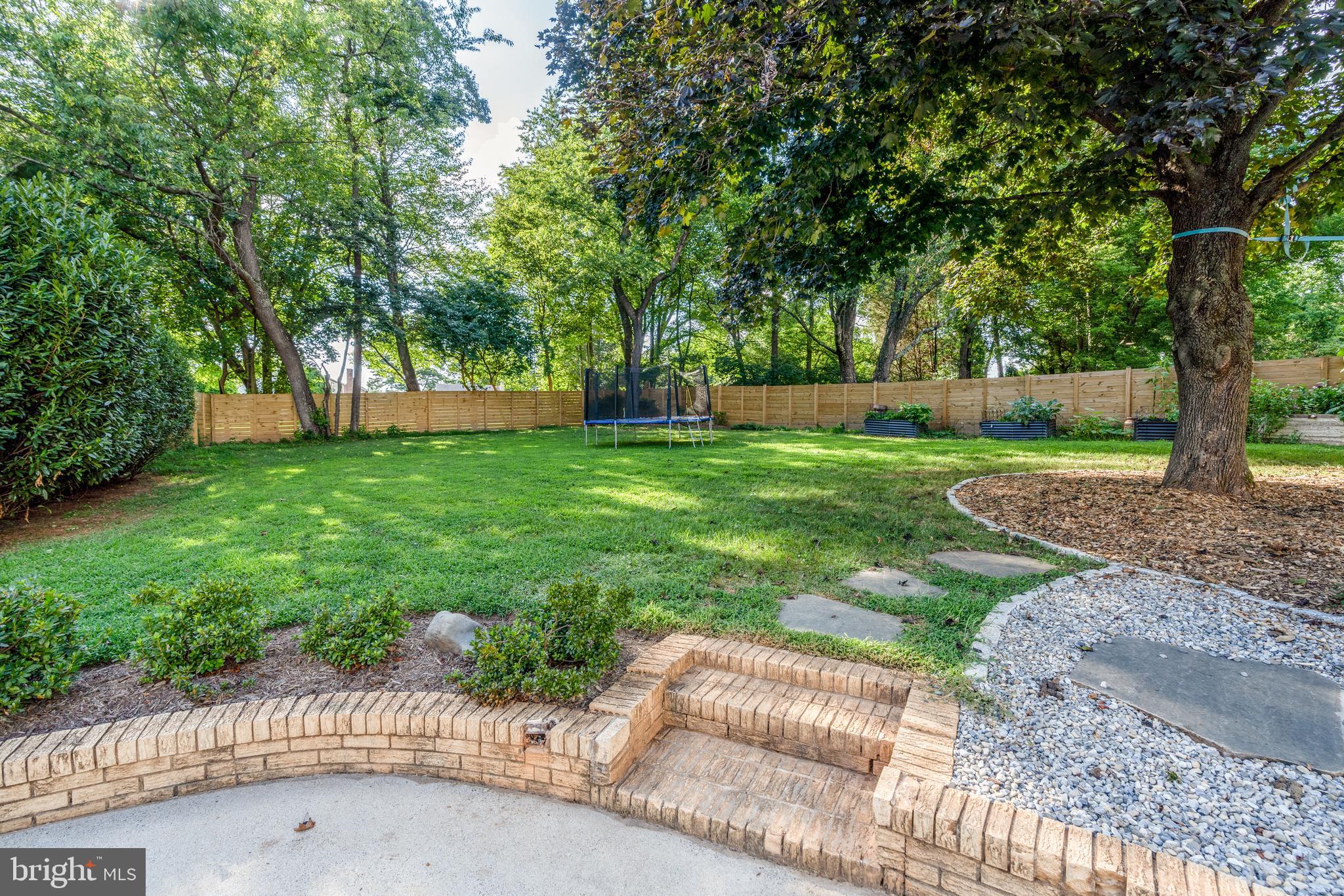 16304 Deer Lake Road Derwood, MD 20855 - Photo 28 of 31 Gallery Image 28