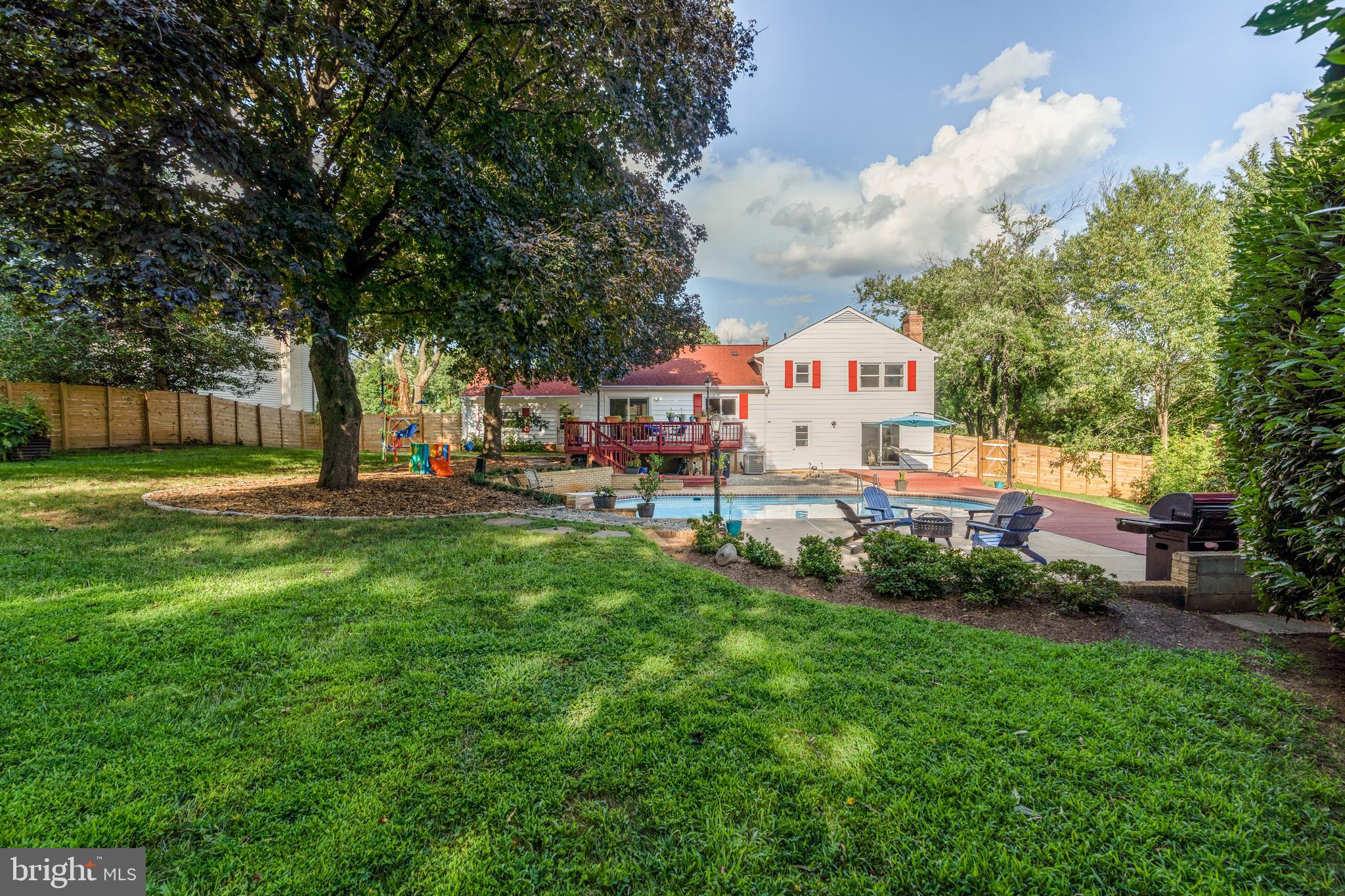 16304 Deer Lake Road Derwood, MD 20855 - Photo 29 of 31 Gallery Image 29