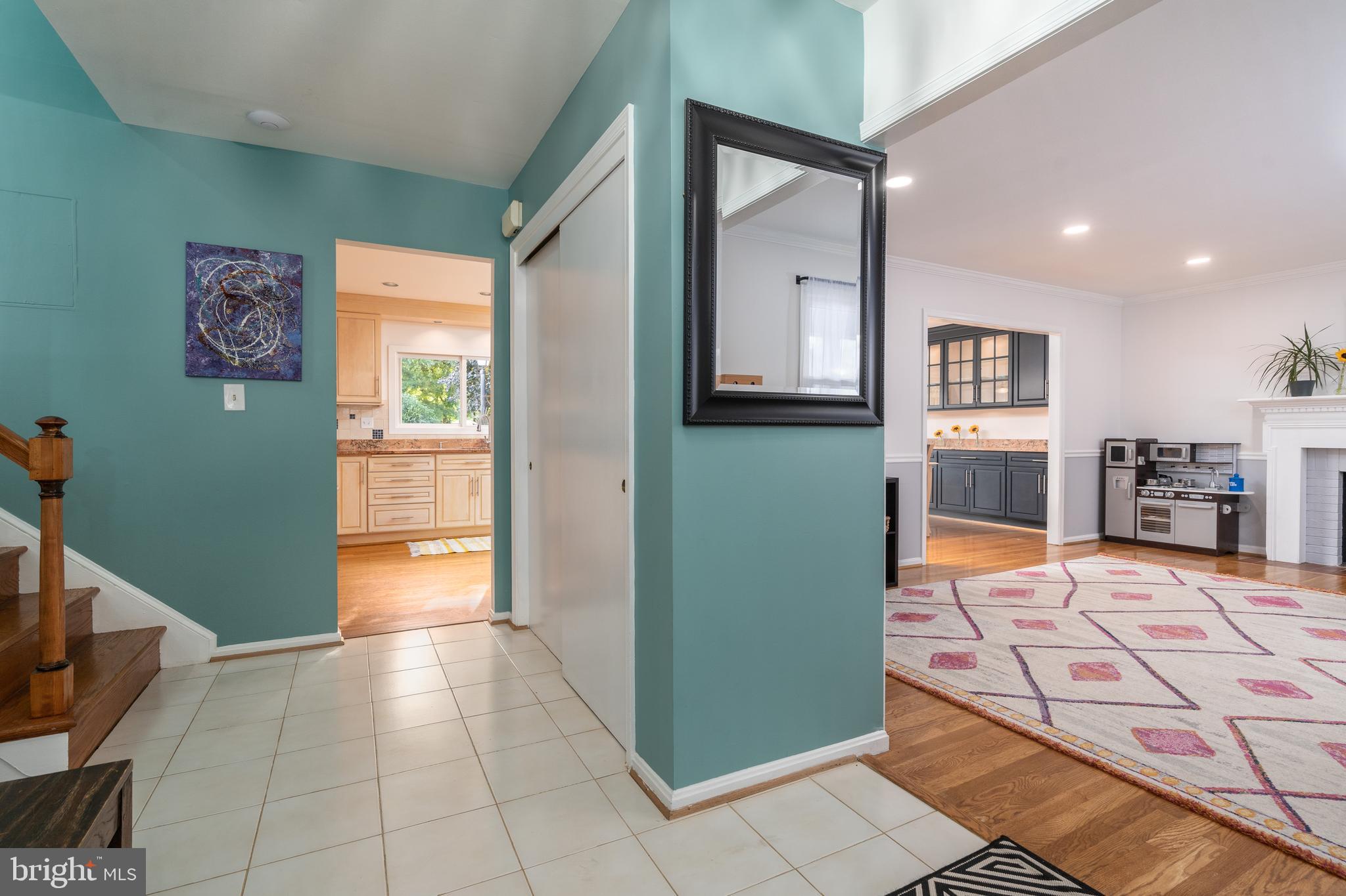 16304 Deer Lake Road Derwood, MD 20855 - Photo 3 of 31 Gallery Image 3