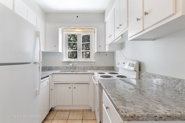 336 Ridge Avenue, Unit 2 Evanston, IL 60202 - Photo 7 of 10