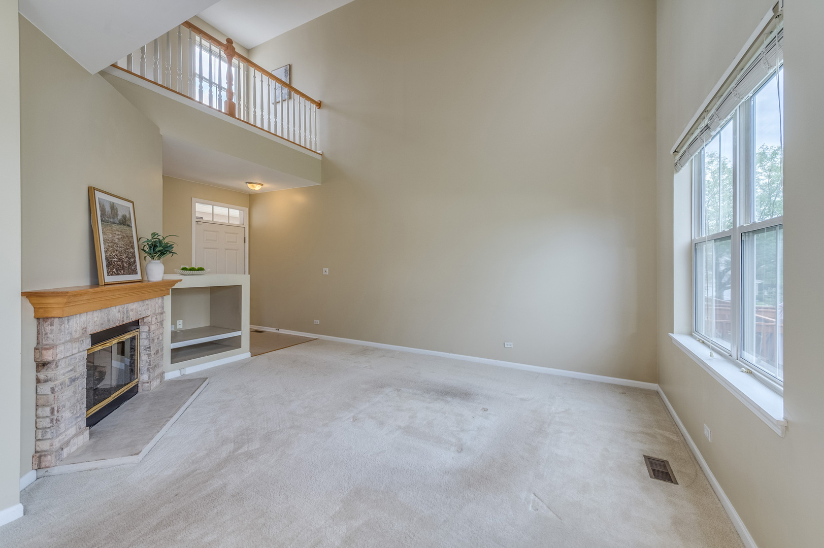 321 Grand Ridge Road, Unit 321 St. Charles, IL 60175 - Photo 6 of 36 Gallery Image 6