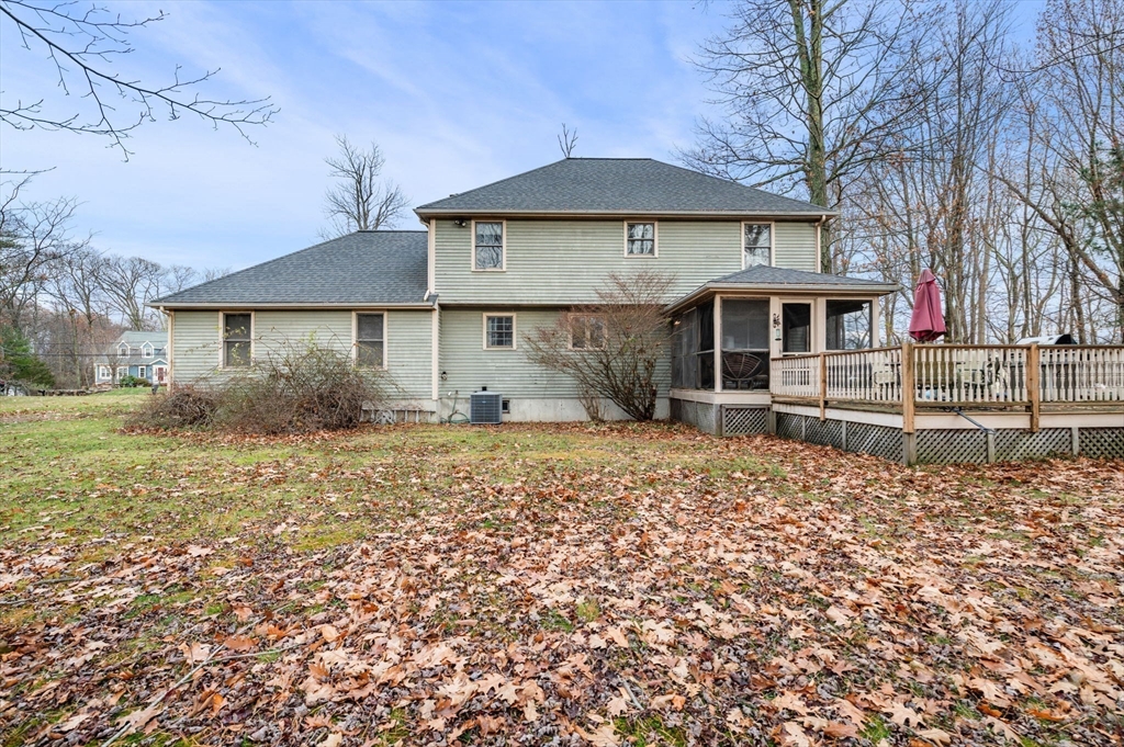 328 East Broadway Haverhill, MA 01830 - Photo 32 of 37 a front view of a house with garden