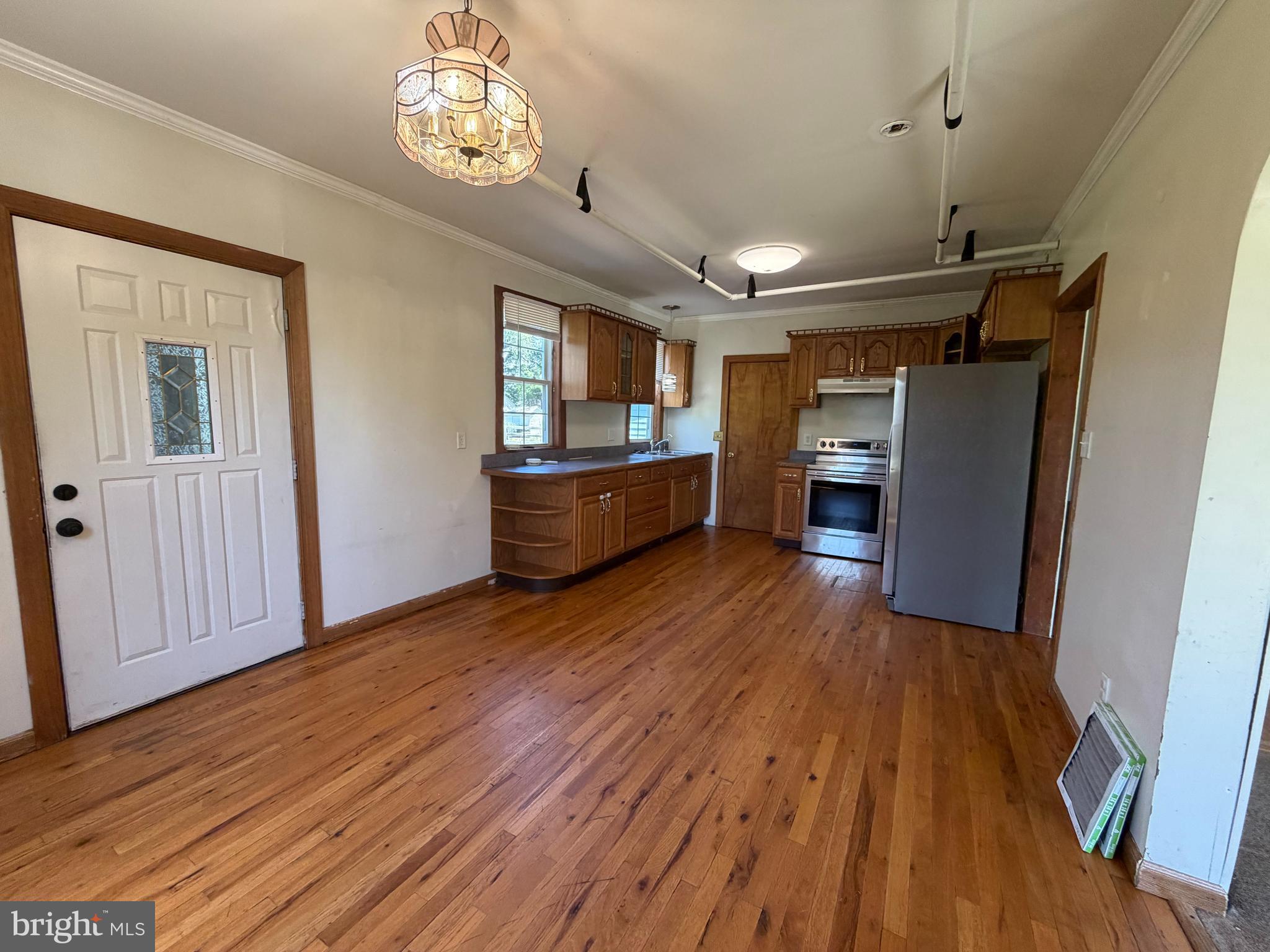 8156 A Rocky Ridge Road Thurmont, MD 21788 - Photo 5 of 19