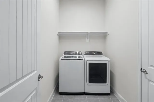 $3,450 | 8211 Agarito Way, Dallas, TX 75252