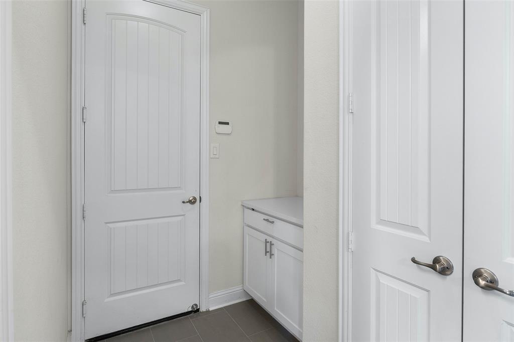 8211 Agarito Way Dallas, TX 75252 - Photo 21 of 34 a view of a closet