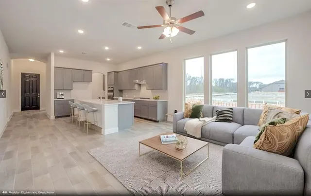 $3,450 | 8211 Agarito Way, Dallas, TX 75252