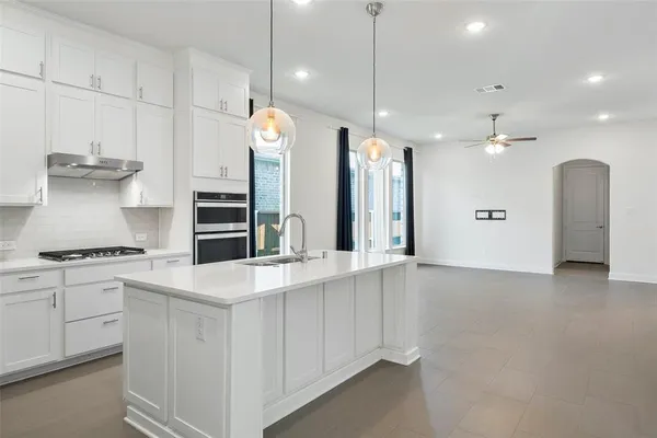 $3,450 | 8211 Agarito Way, Dallas, TX 75252