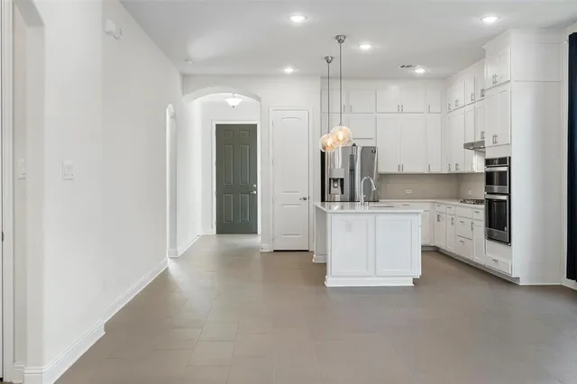 $3,450 | 8211 Agarito Way, Dallas, TX 75252