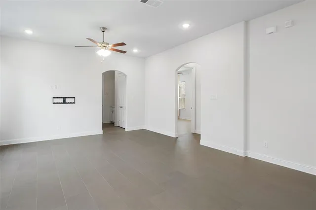 $3,450 | 8211 Agarito Way, Dallas, TX 75252