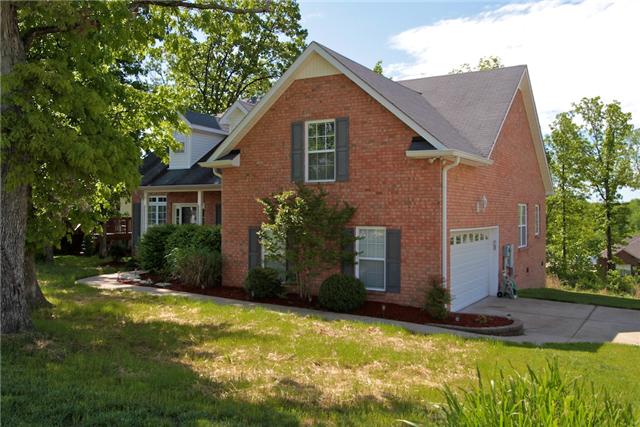 7239 Cox Pike Fairview, TN 37062 - Photo 2 of 19 Side entry 2 car garage