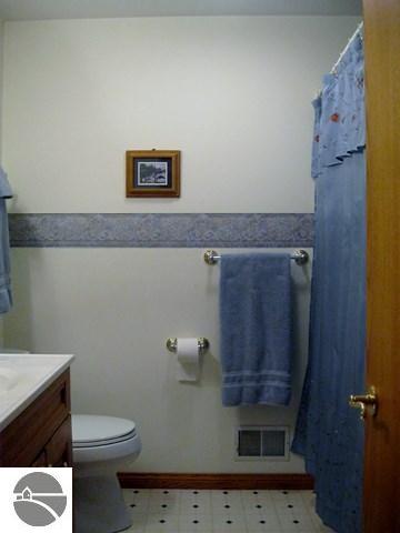 886 East Blanchard Road Shepherd, MI 48883 - Photo 31 of 50 1774376-30.JPG