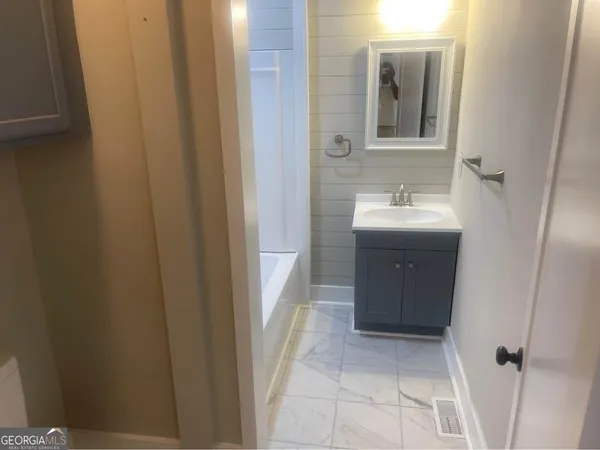 $1,400 | 2154 Napier Avenue, Macon, GA 31204