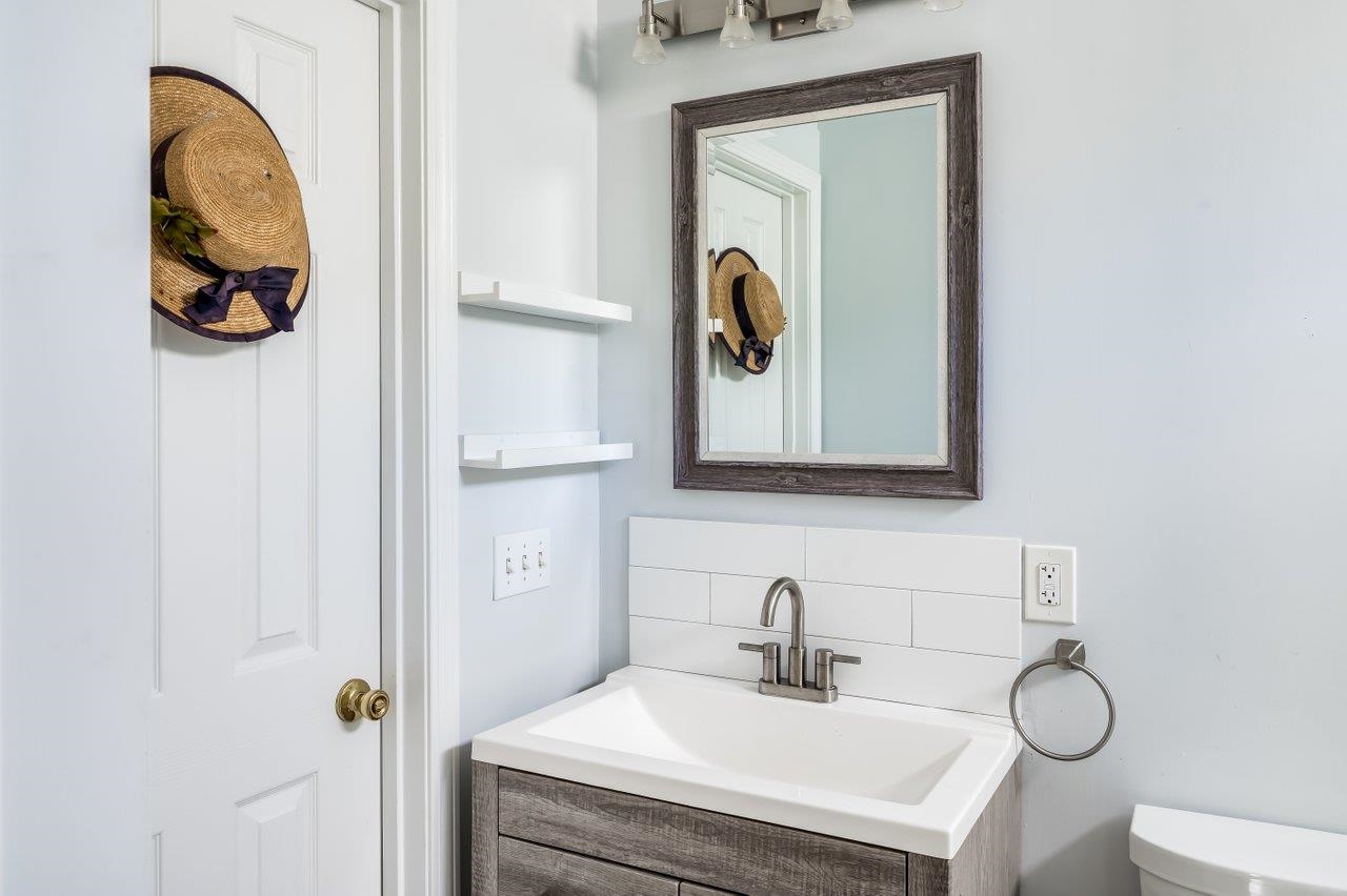 32 Franklin Street Exeter, NH 03833 - Photo 14 of 38