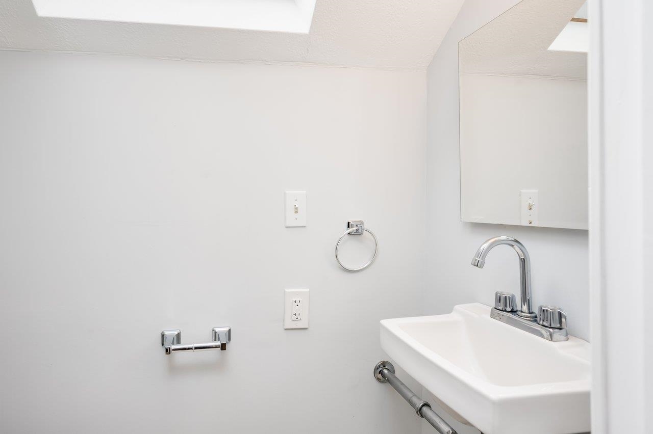 32 Franklin Street Exeter, NH 03833 - Photo 22 of 38