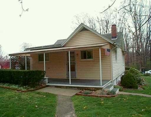 217 Brose Road Cabot, PA 16023 - Photo 5 of 8 Patio/Deck.