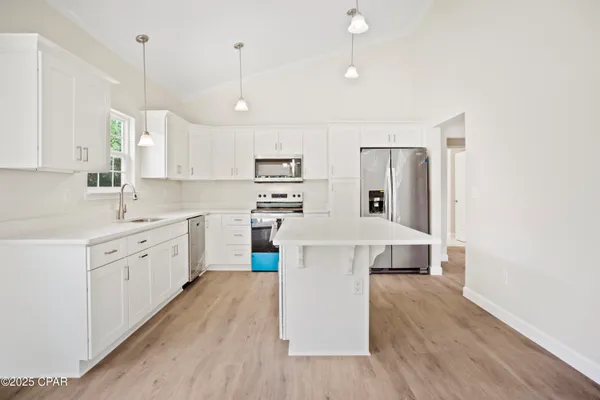 $312,900 | 5987 Cross Country Boulevard, Marianna, FL 32446