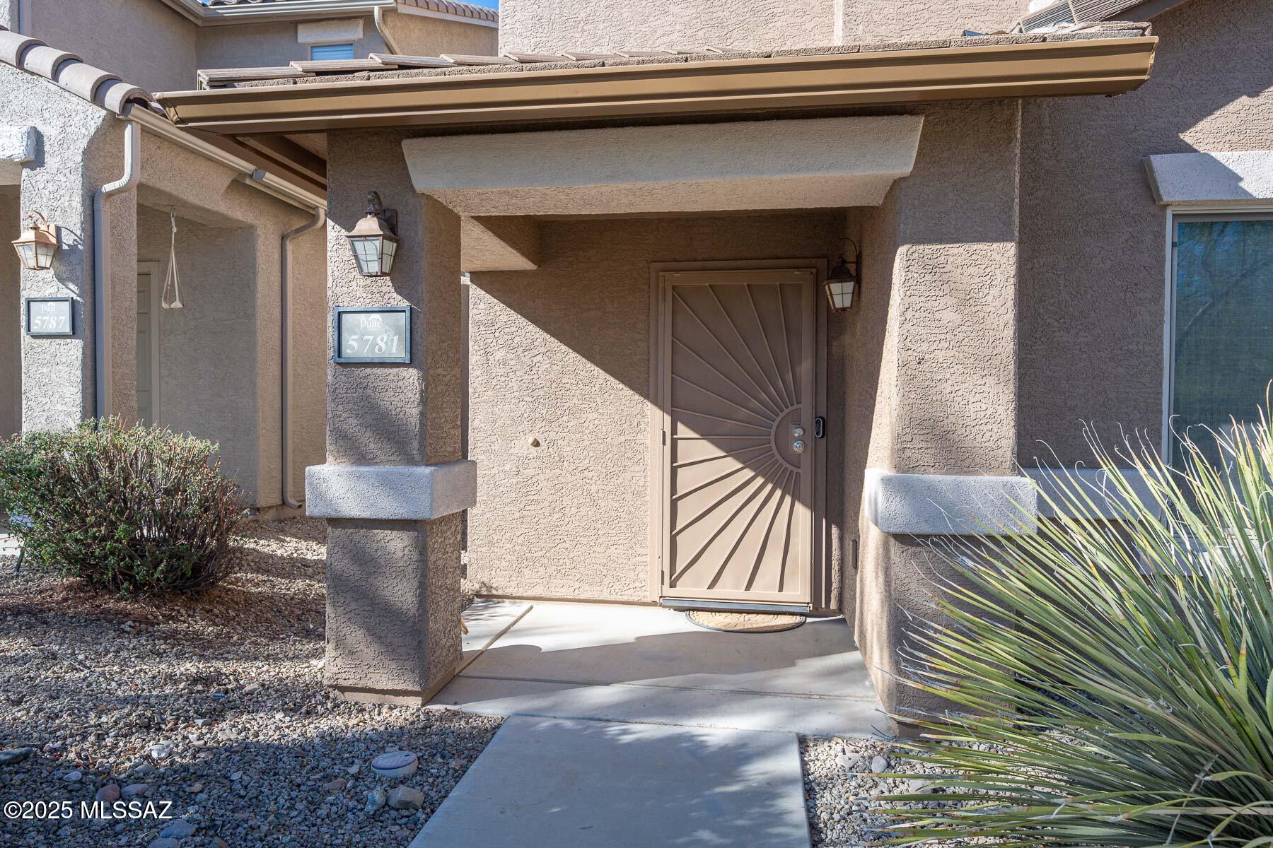 5781 Cedar Ridge Road Tucson, AZ 85747 - Photo 5 of 44 Gallery Image 5