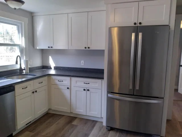 $2,000 | 94 Old Richmond Road, Unit B, Swanzey, NH 03446