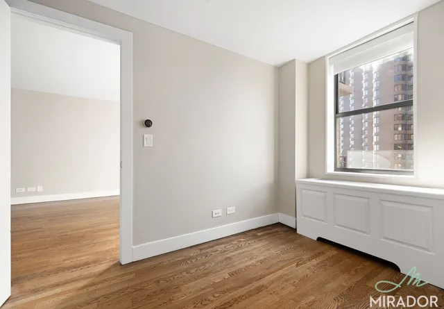 $5,900 | 330 East 39th Street, Unit 24C | Murray Hill