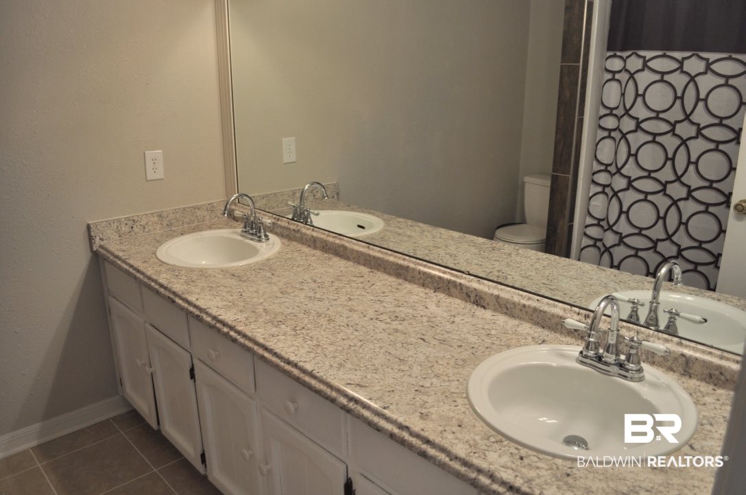 3629 Vista Ridge Drive Mobile, AL 36693 - Photo 11 of 16 Master Bath
