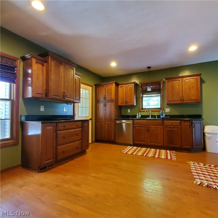 15374 Clinton Road Doylestown, OH 44230 - Photo 14 of 33