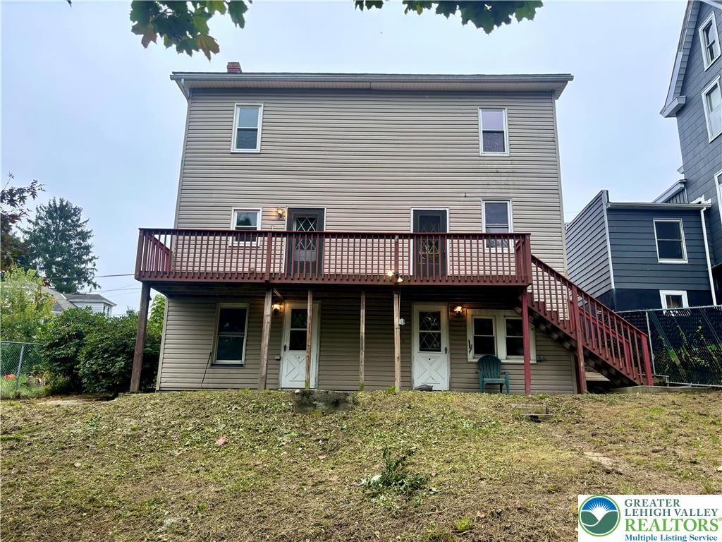 121 East Ridge Street Coaldale, PA 18218 - Photo 2 of 10 a front view of a house with a garden