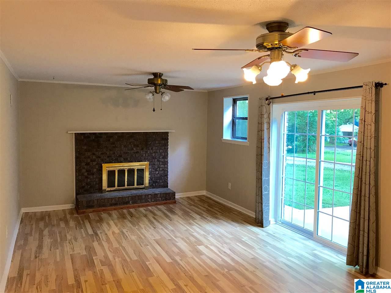 1828 Apache Way Alabaster, AL 35007 - Photo 13 of 33