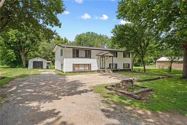 $215,000 | 4011 Cr 3900 N/a Independence Ks 67301 N/a, Independence, KS 67301