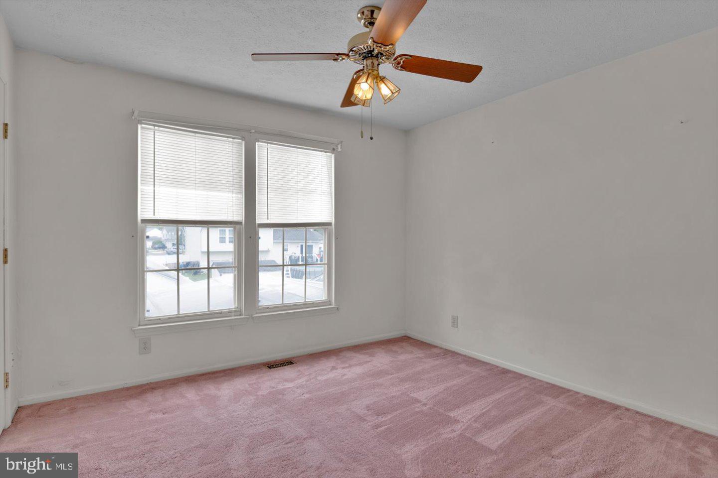 197 Aberdeen Road Williamstown, NJ 08094 - Photo 38 of 60