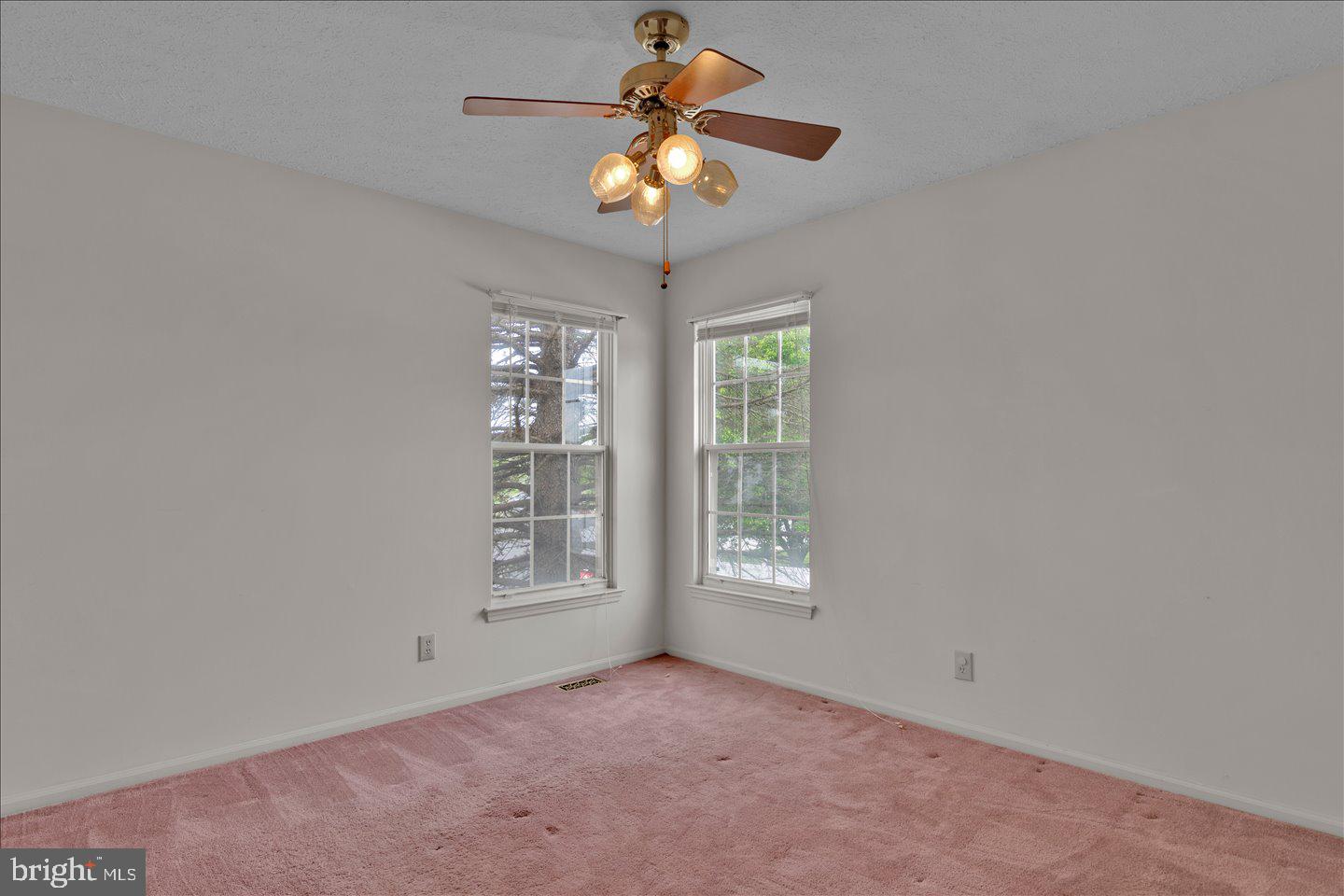 197 Aberdeen Road Williamstown, NJ 08094 - Photo 40 of 60