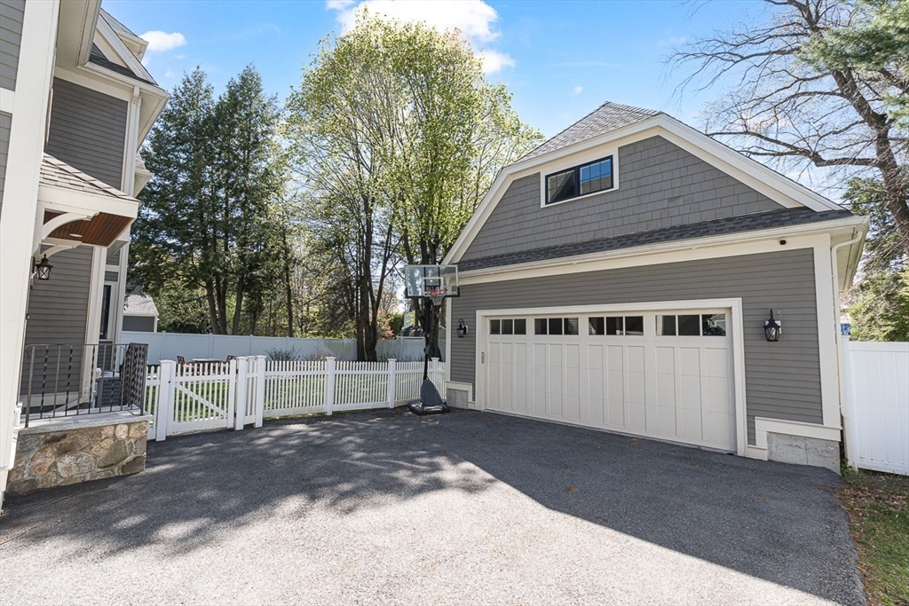 15 York Road Winchester, MA 01890 - Photo 33 of 38 Gallery Image 33
