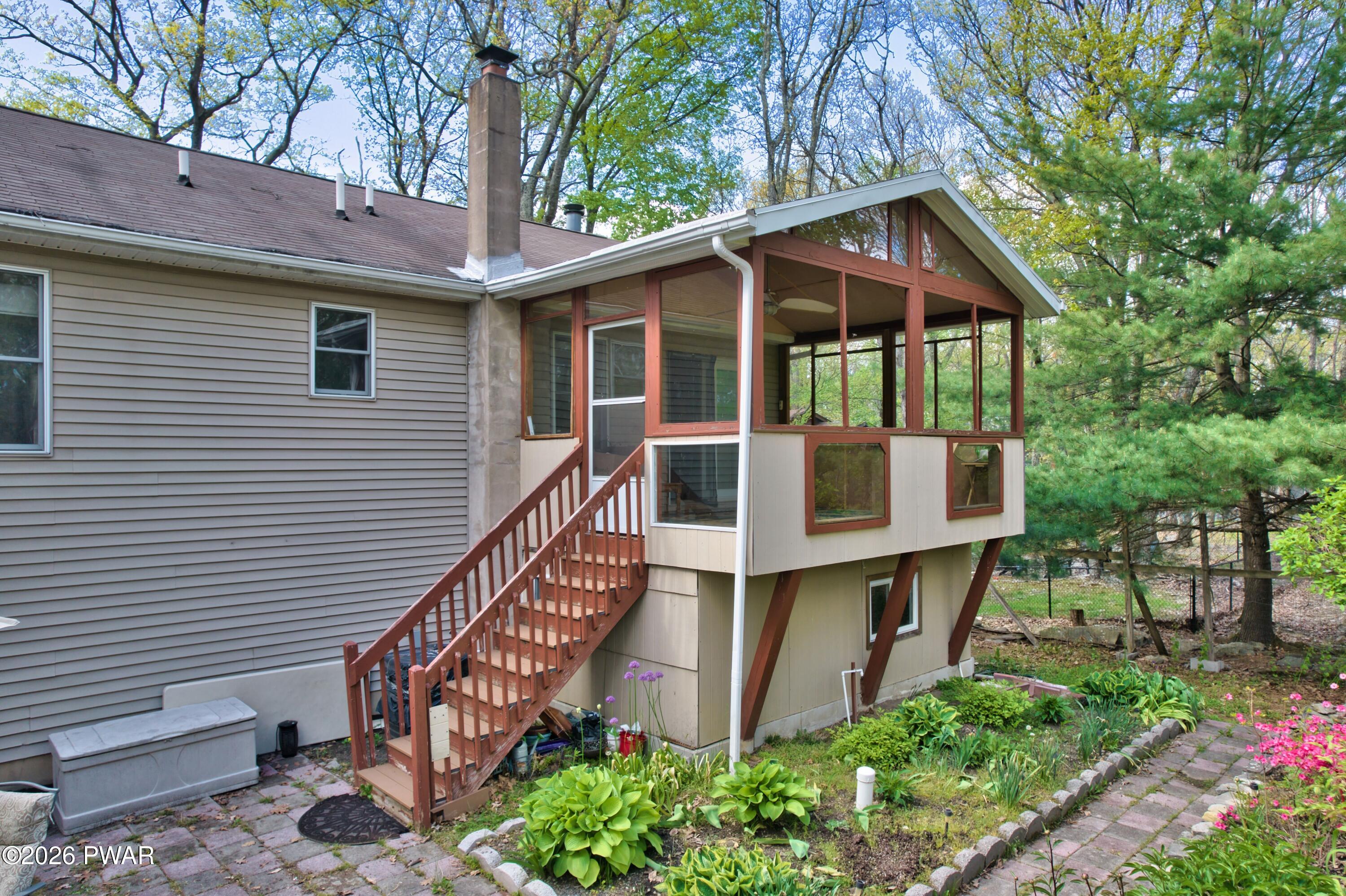 102 Autumn Road Dingmans Ferry, PA 18328 - Photo 33 of 44