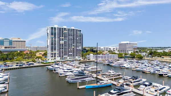 $240,000 | 400 North Flagler Drive, Unit 2004, West Palm Beach, FL 33401