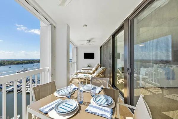 $240,000 | 400 North Flagler Drive, Unit 2004, West Palm Beach, FL 33401