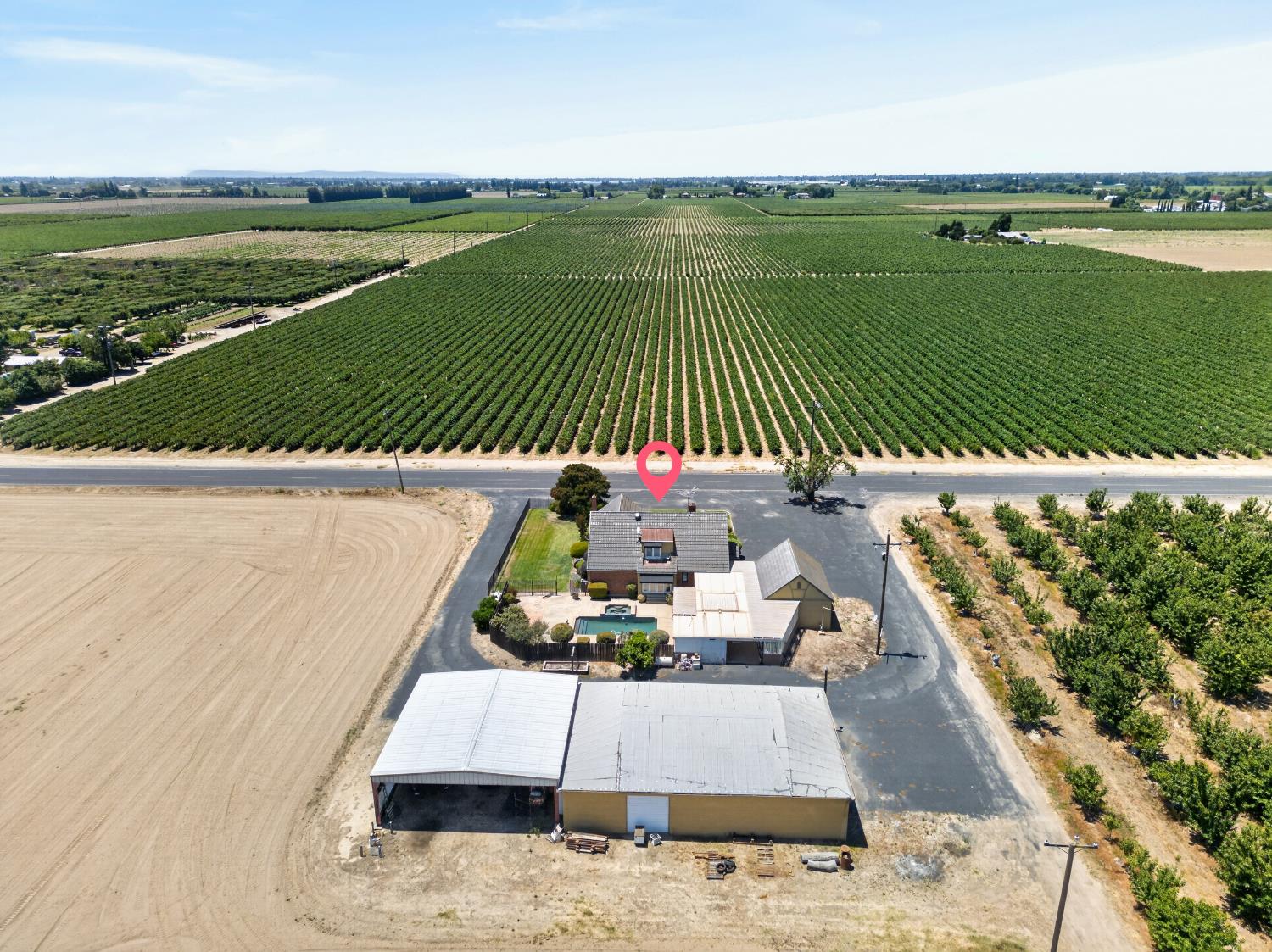 16696 North Locust Tree Road Lodi, CA 95240 - Photo 9 of 67