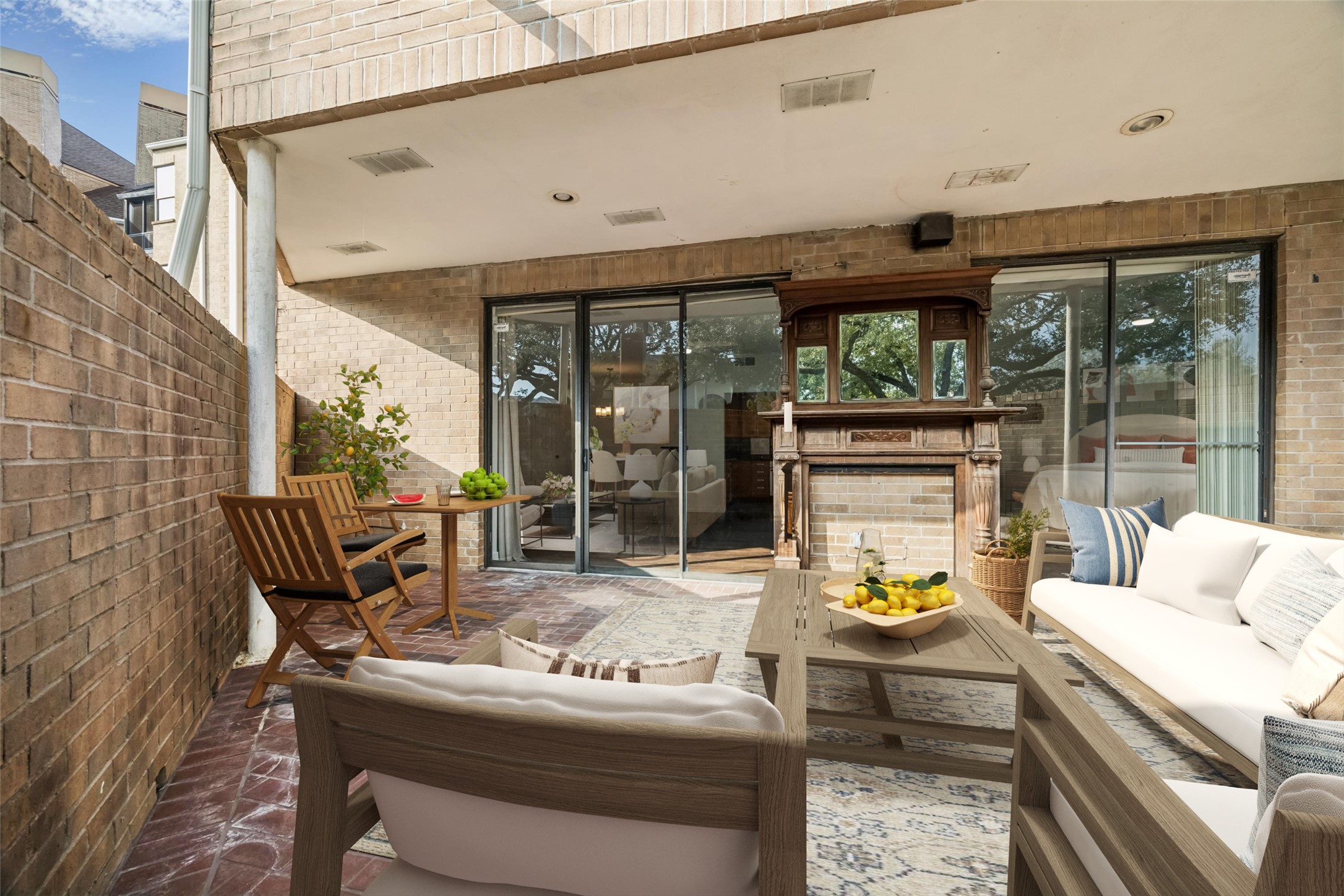 5200 Weslayan Street, Unit 101 Houston, TX 77005 - Photo 15 of 19 Huge patio. Virtually Staged