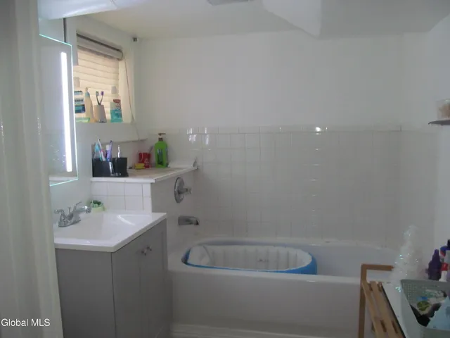 $268,000 | 1 Manning Square, Albany, NY 12206