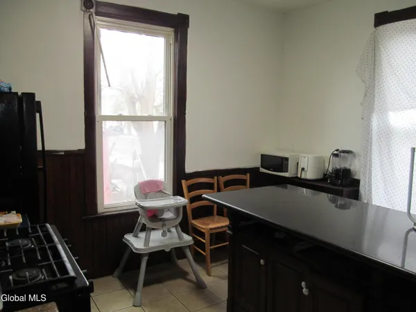 $268,000 | 1 Manning Square, Albany, NY 12206