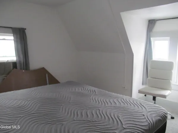 $268,000 | 1 Manning Square, Albany, NY 12206