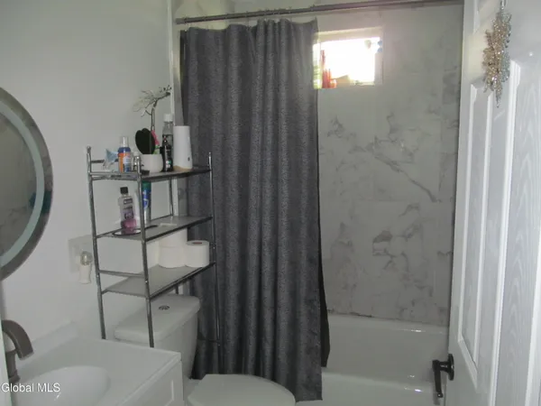 $268,000 | 1 Manning Square, Albany, NY 12206