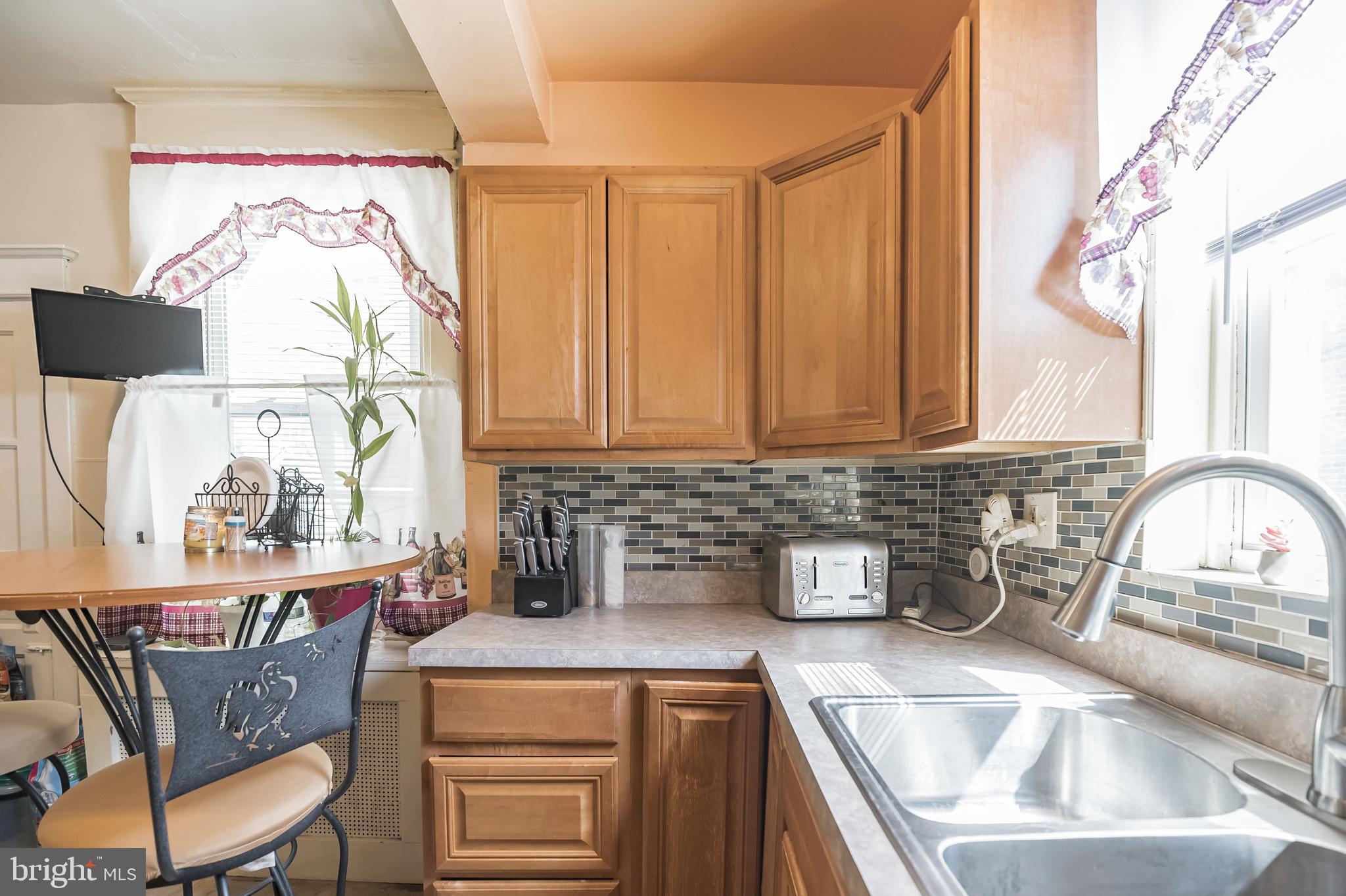 918 West Tabor Road Philadelphia, PA 19141 - Photo 19 of 35 Gallery Image 19