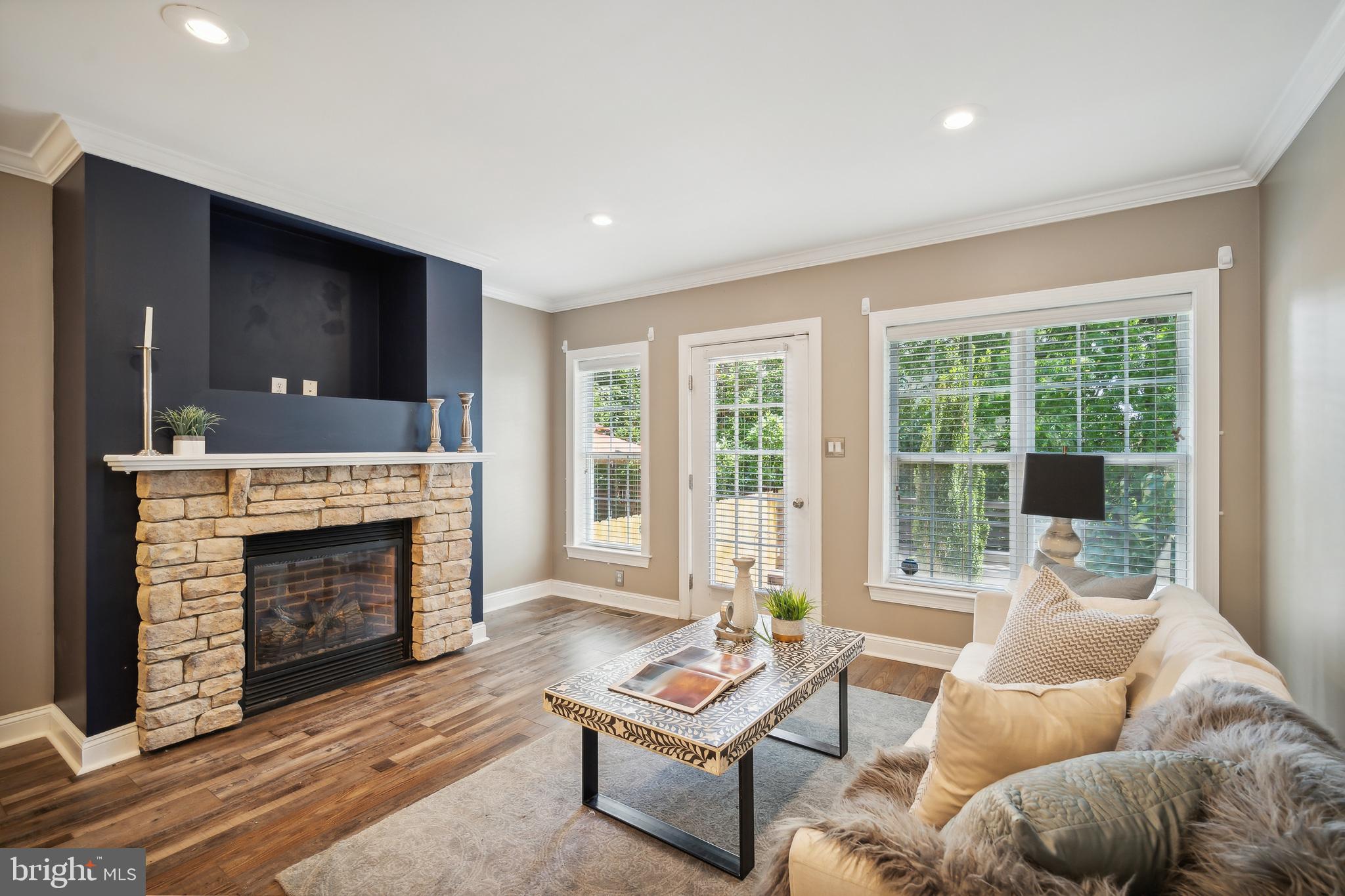385 Lemonte Street Philadelphia, PA 19128 - Photo 11 of 36 Gallery Image 11