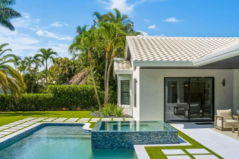 $18,000 | 10720 Ave Of The PGA, Palm Beach Gardens, FL 33418