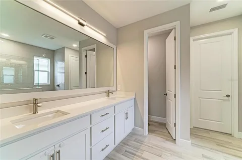 $599,000 | 1079 Waterline Court, Sarasota, FL 34240