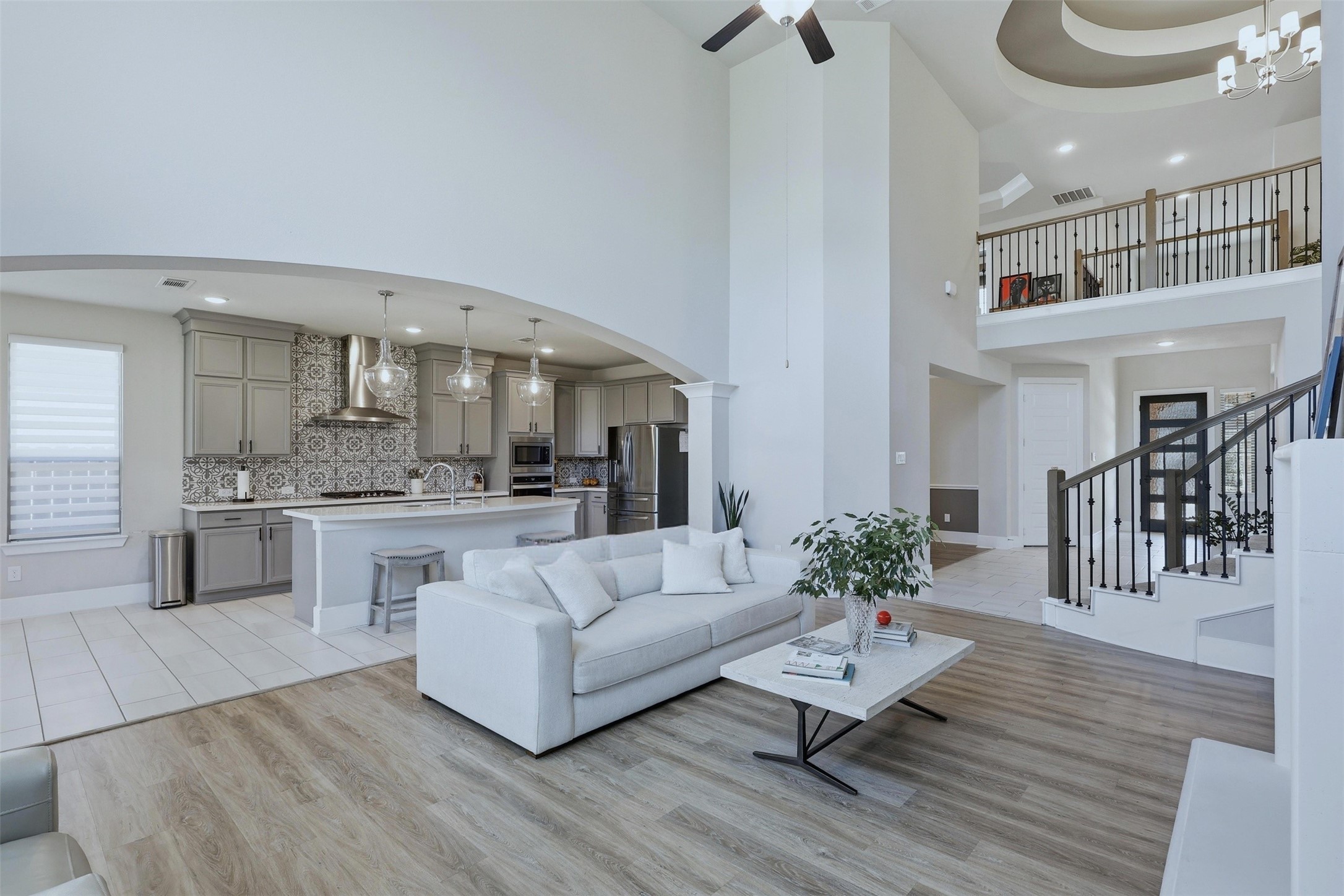 15133 Mahogany Trail Conroe, TX 77302 - Photo 17 of 49 a living room with furniture and kitchen view