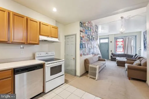 $2,995 | 2136 North Carlisle Street, Philadelphia, PA 19121