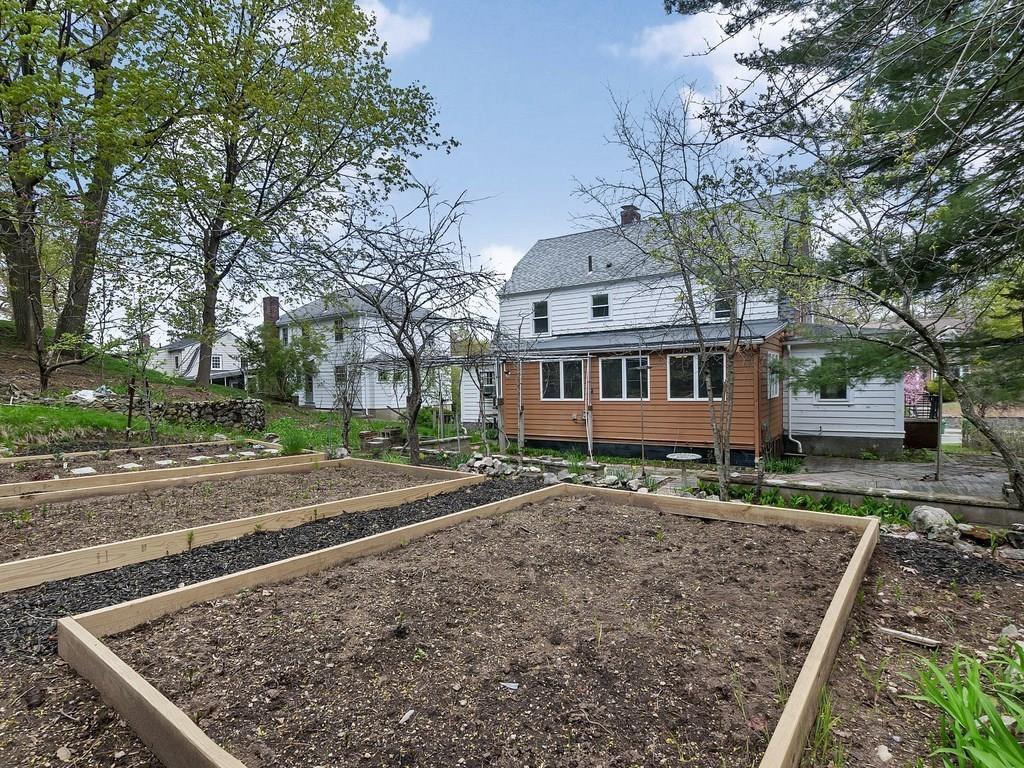 184 Lawrence Road Medford, MA 02155 - Photo 29 of 35 Gallery Image 29