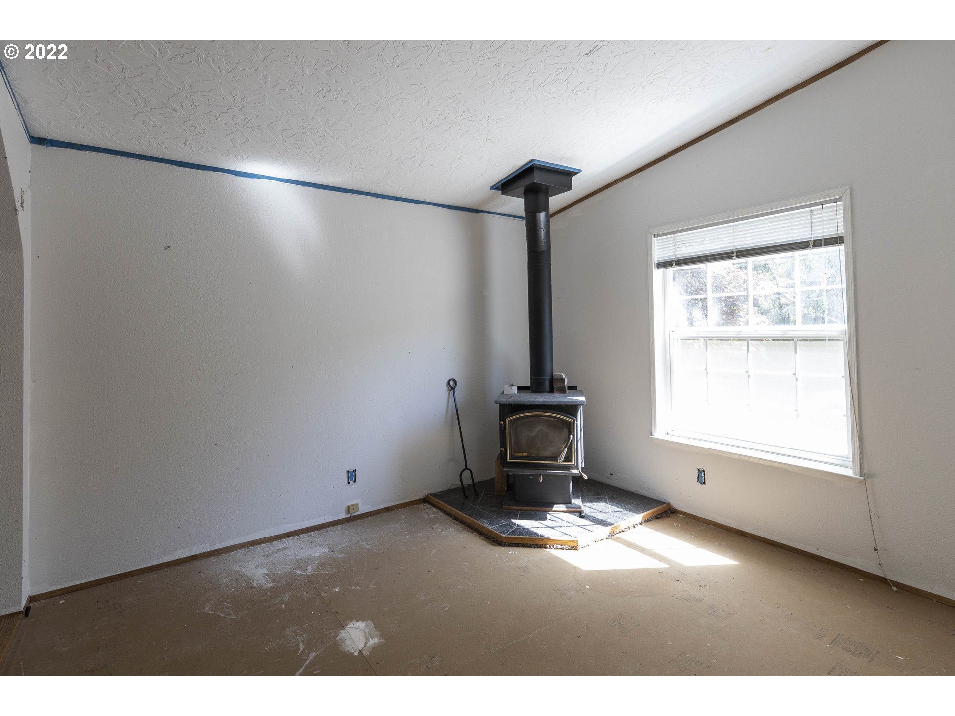 17823 Northwest Collins Road North Plains, OR 97133 - Photo 18 of 31 Family Room
