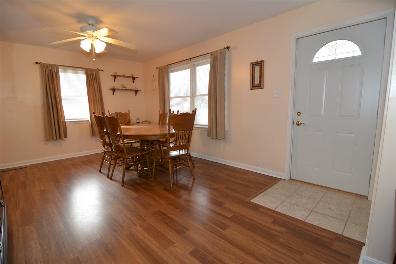 3301 Tremont Road Evansville, IN 47710 - Photo 2 of 14 Gallery Image 2
